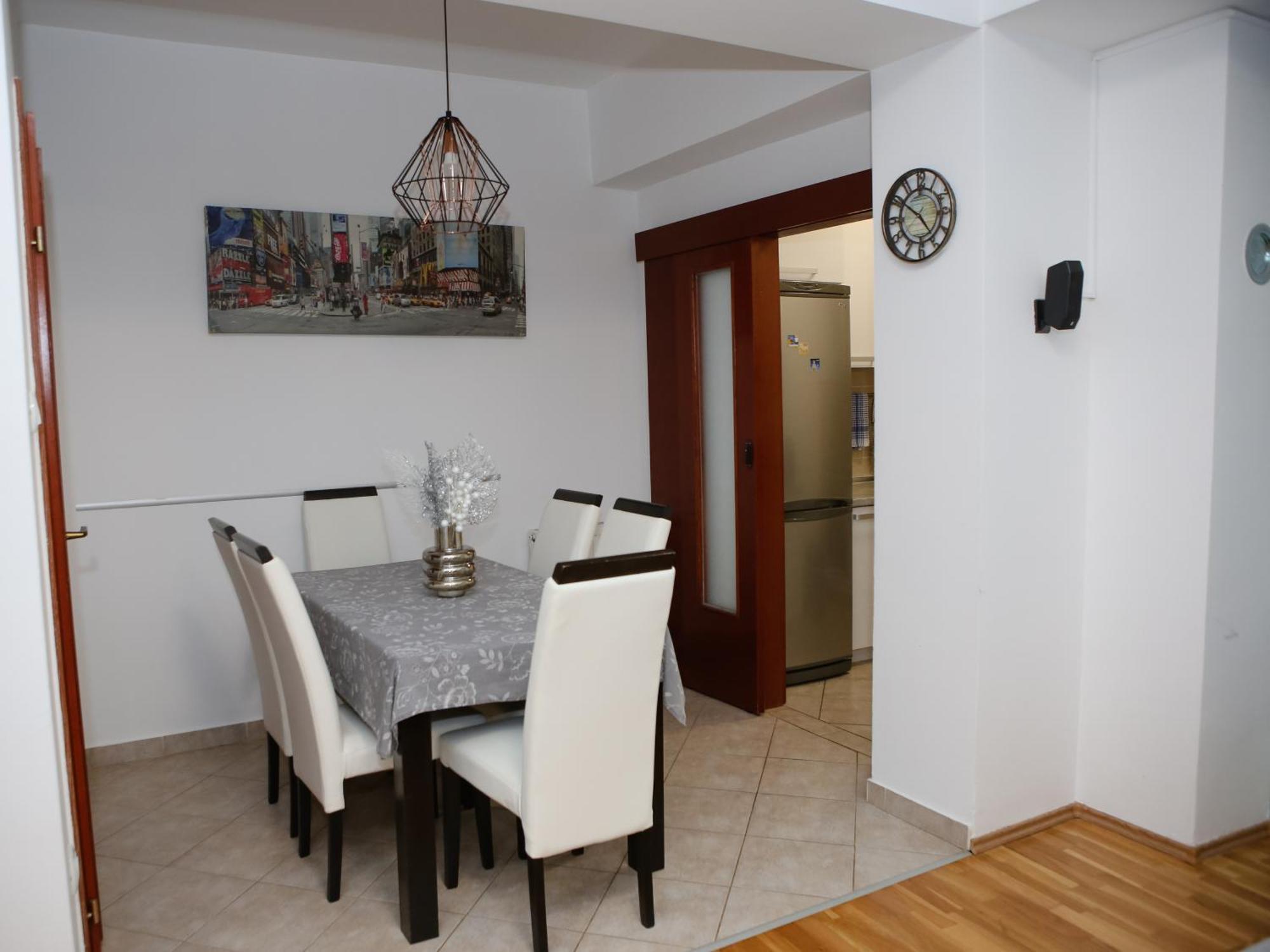 Iva Lux Stan Na Dan Apartment Banja Luka Exterior photo